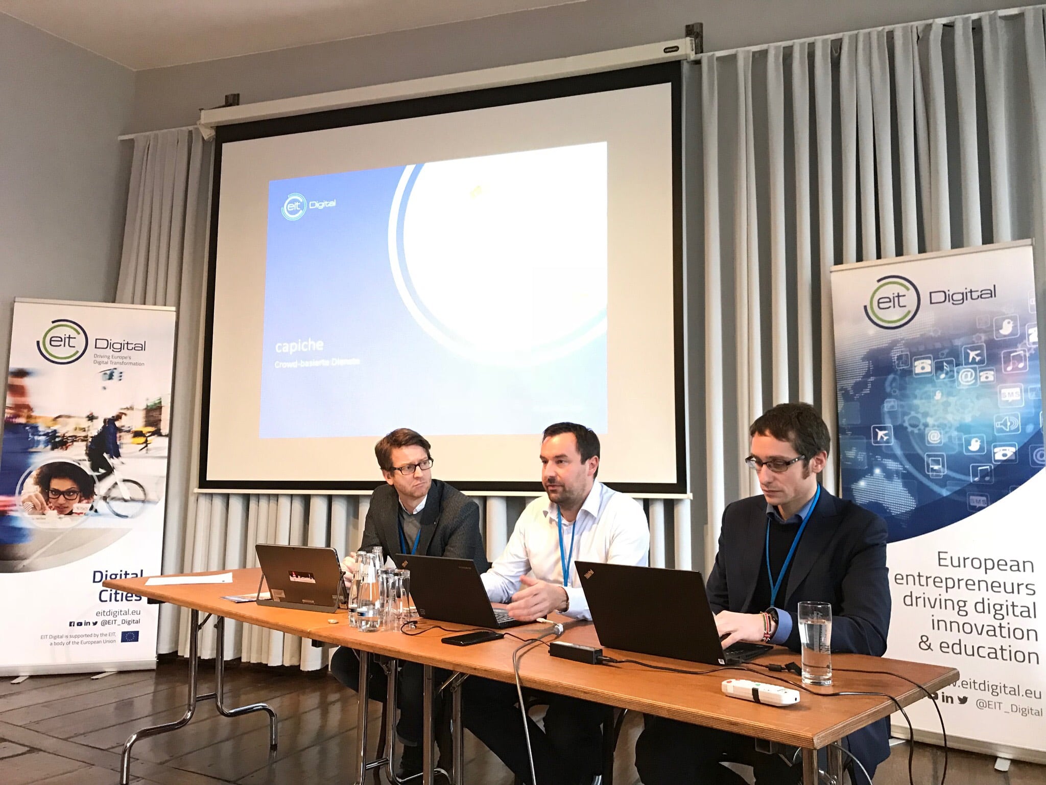 Software Campus Absolvent Tim Polzehl launcht Sprachassistent für Flüchtlinge